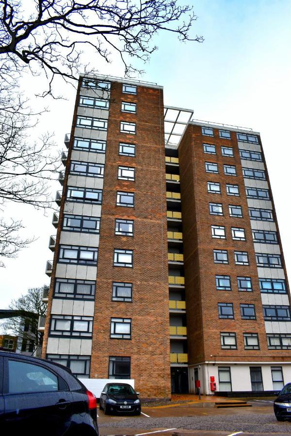 Olu Apartments Belem Tower Sefton Park Liverpool Exterior photo